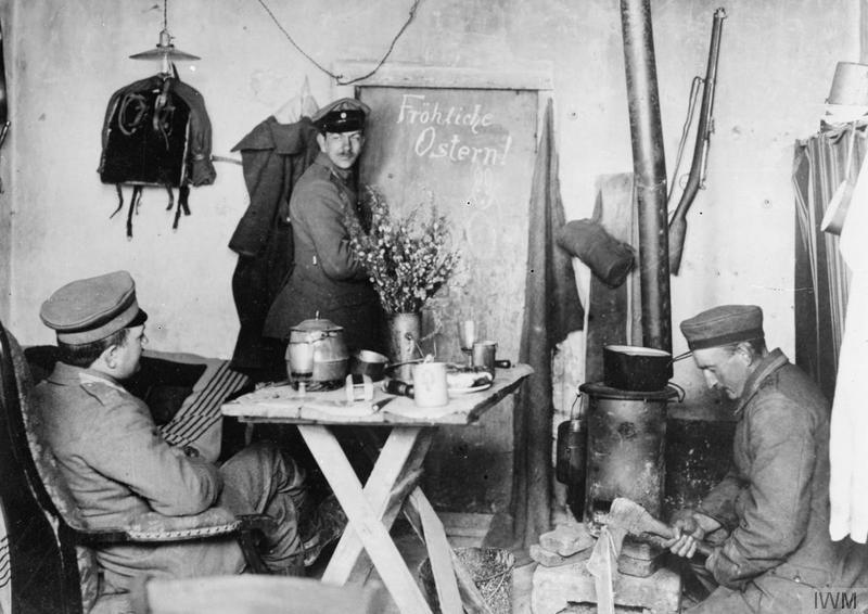 ©German troops celebrating Easter in their dugout in the Champagne, 8 April 1917 