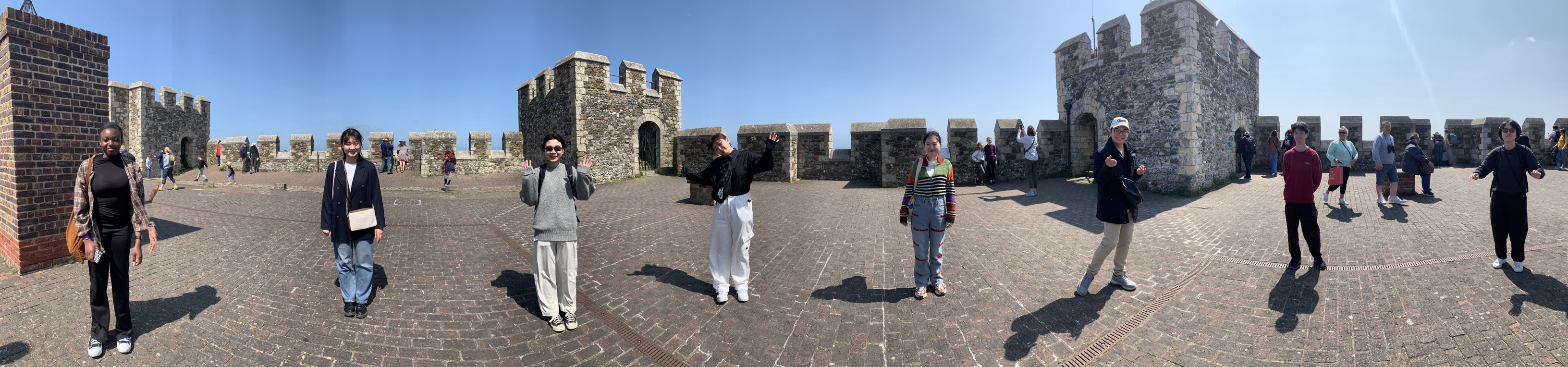 Group photo of some students at the top of the great tower at Dover Castle