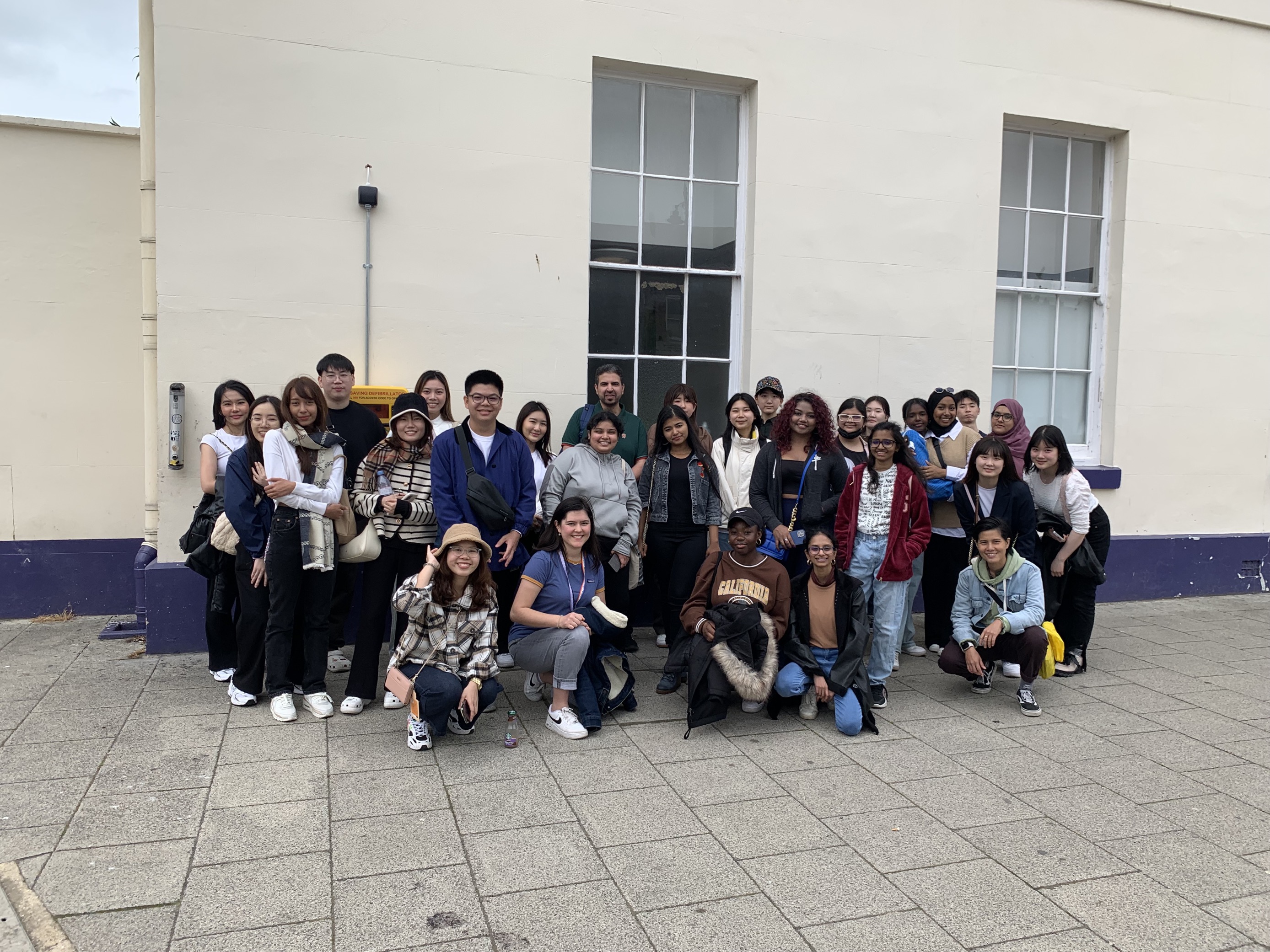 Pre-sessional and short course students pose for a group photo