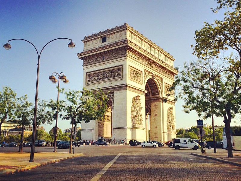 Arc-du-Triomphe-Napoleon-Paris