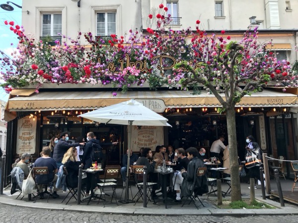 Le-Vrai-Paris-cafe-Montmartre