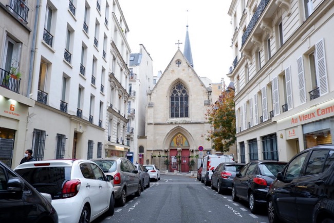 Eglise des Saints-Archanges-study-abroad-in-Paris