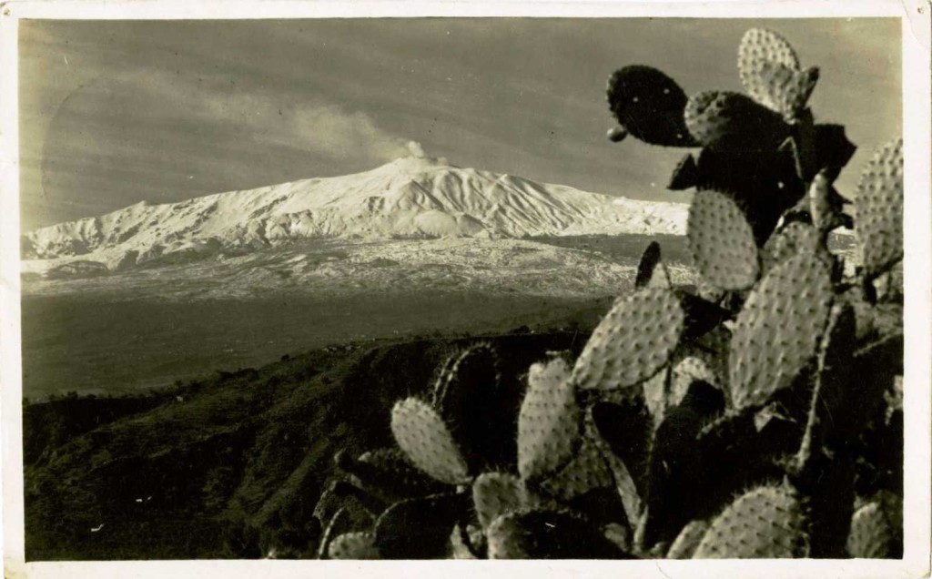1930s postcard of Mount Etna
