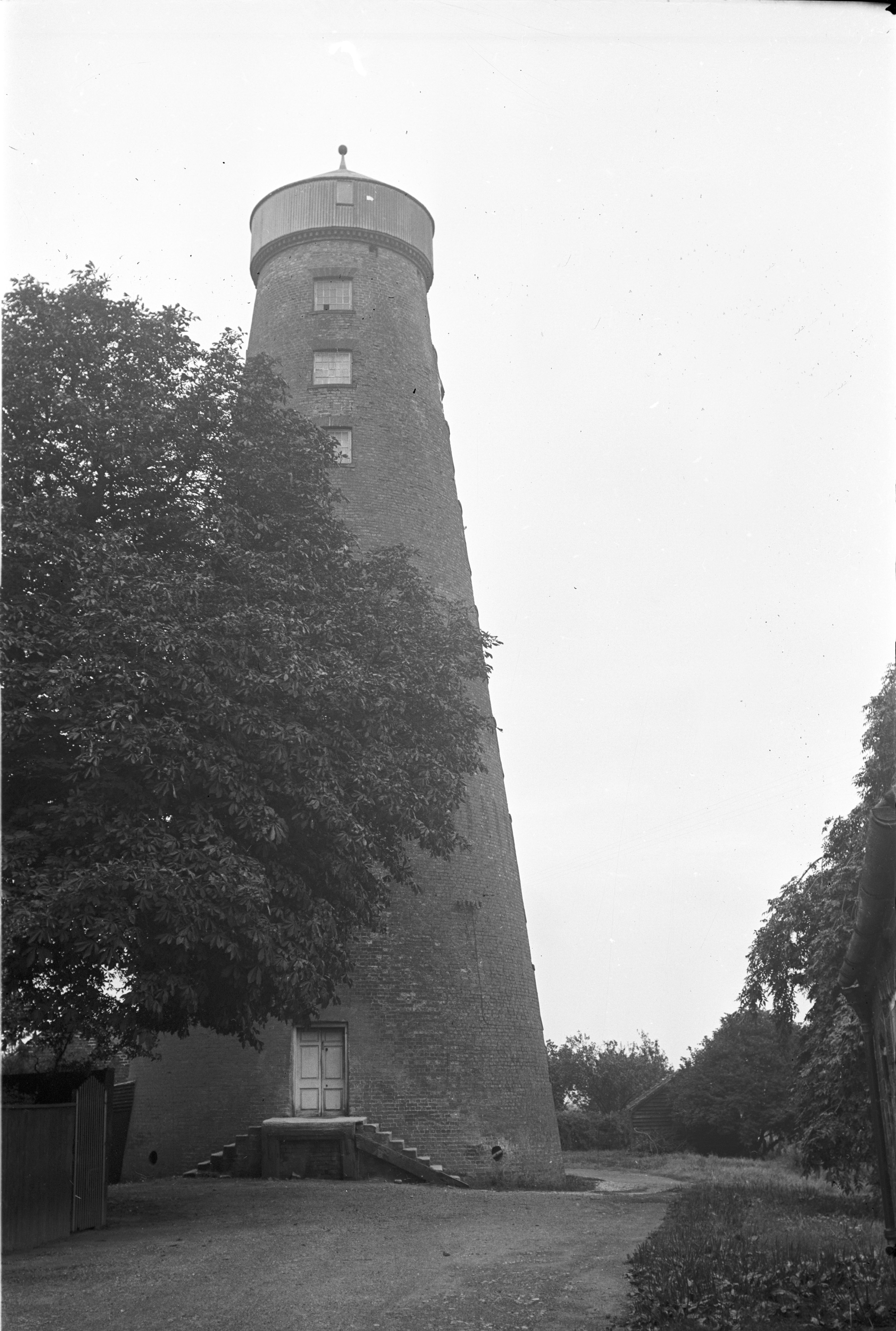 Moulton windmill's workers must have been extremely fit to get all the way to the top (image taken in 1938)
