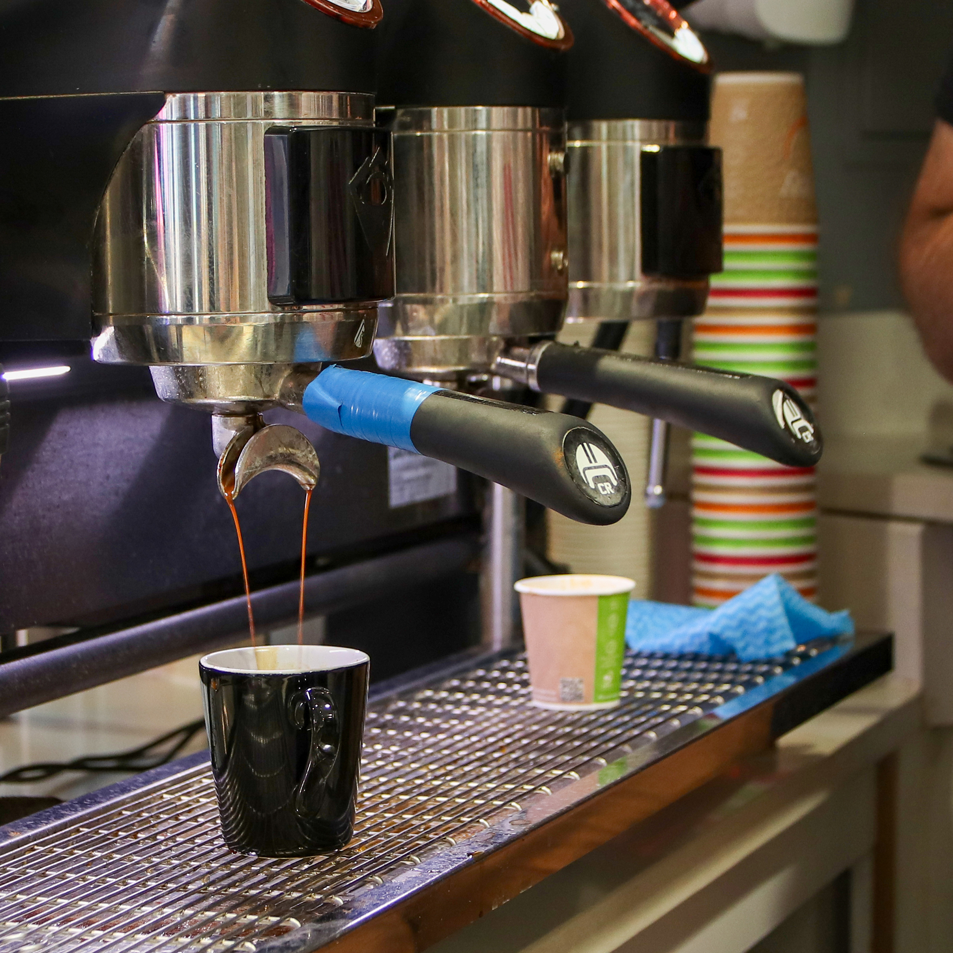 An Garage Coffee espresso being extracted