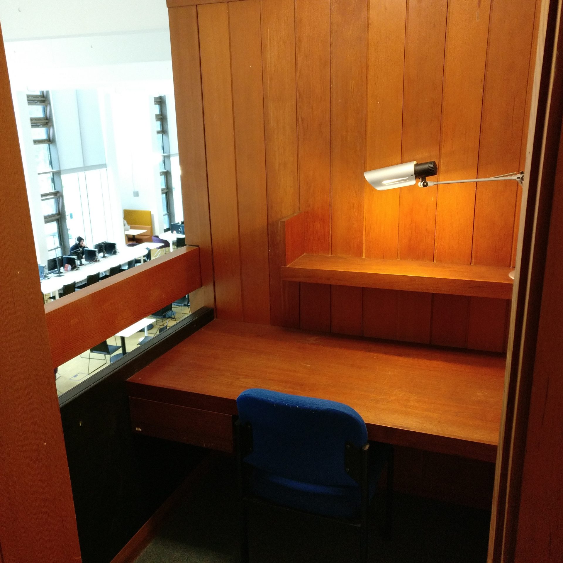 Need some individual study space? Book a free study carrel! Library