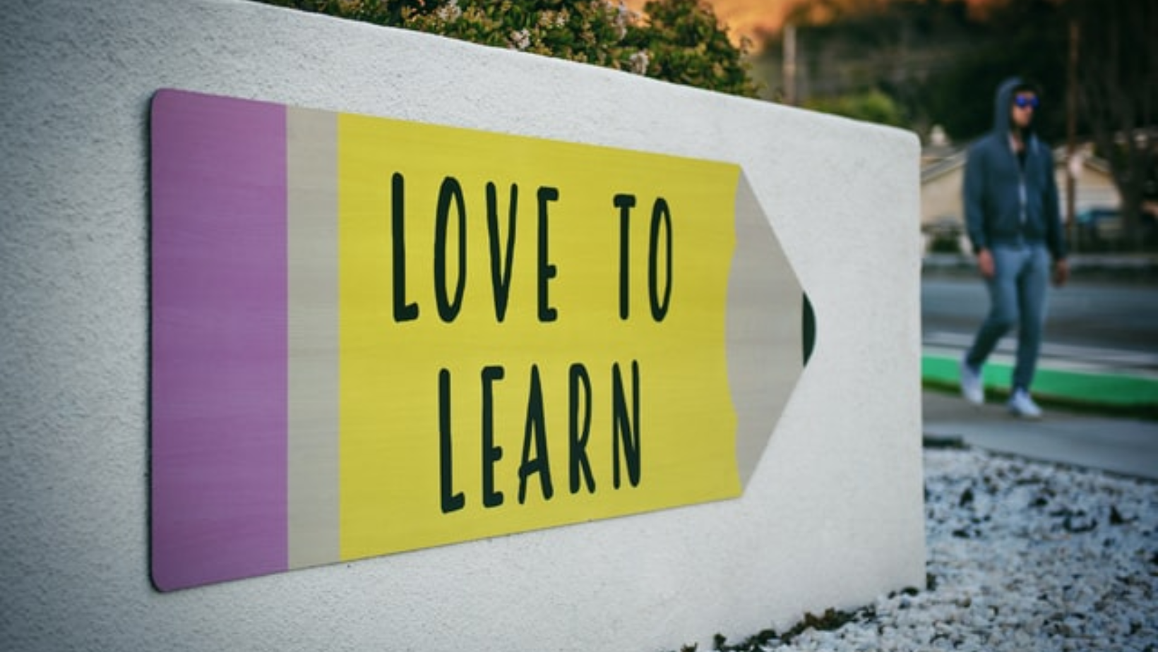 Love to Learn sign