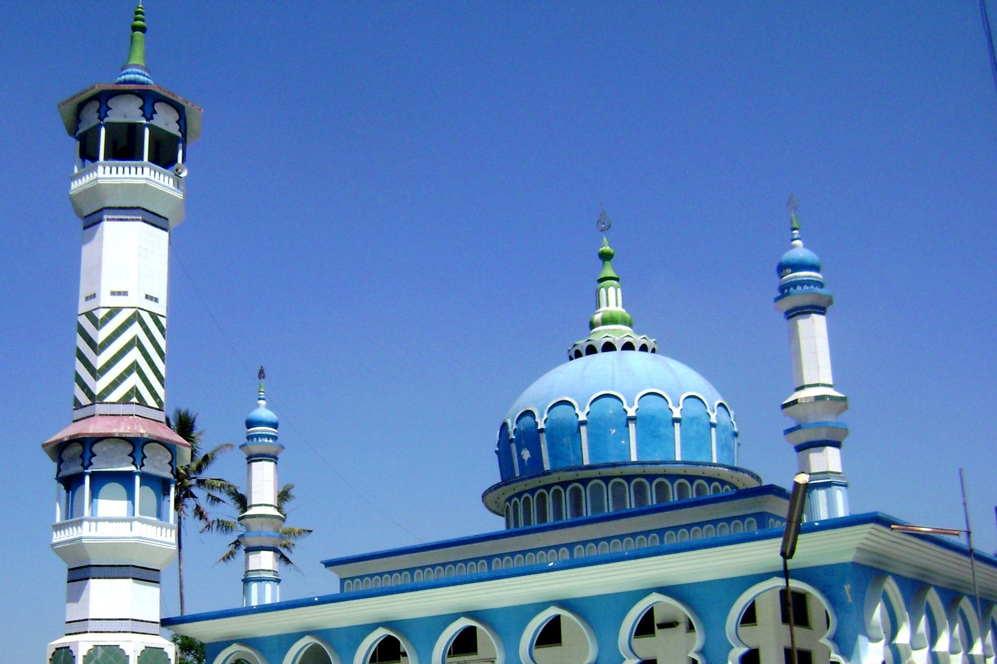 Masjid Gondanglegi Mosque Indonesia